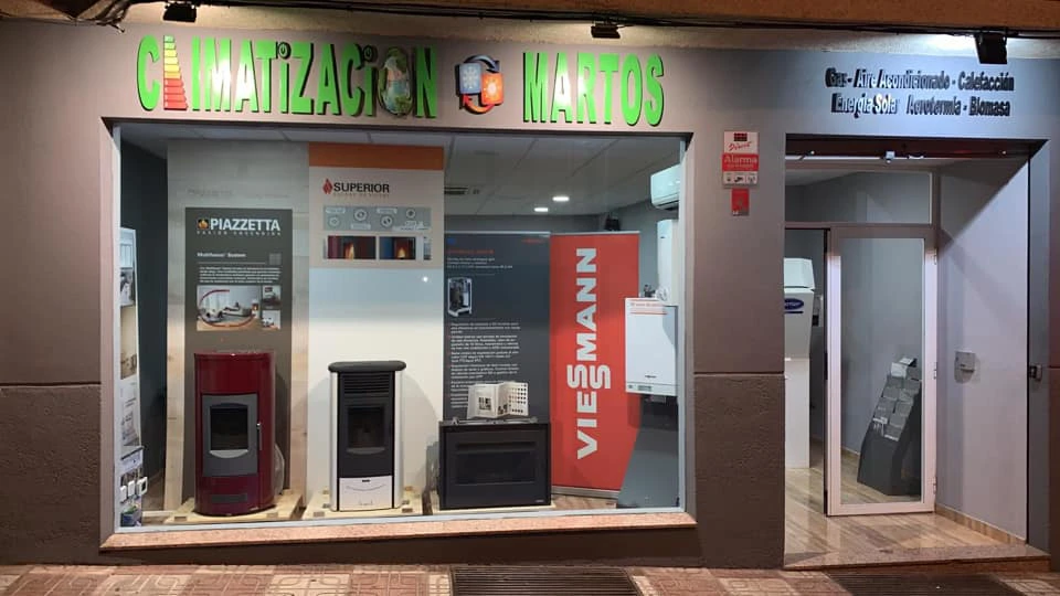 Fachada de la tienda de Climatización Martos